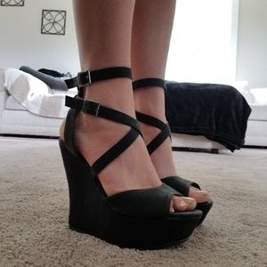 Fashion Focus Wedge